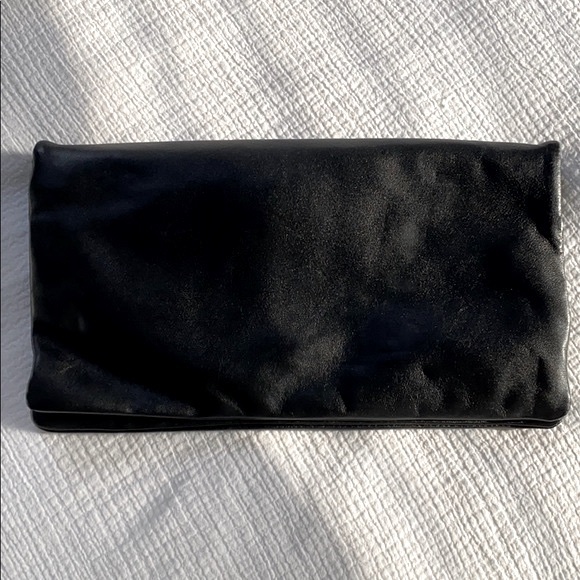 Tory Burch Fold over Logo leather clutch